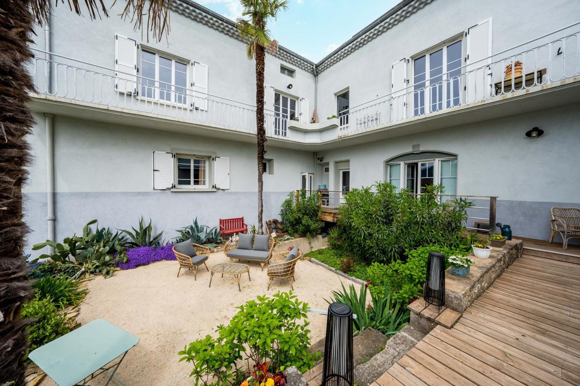 La Maison Jaffran, Suite En Ville 普里瓦 外观 照片